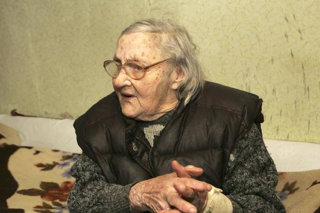 "Žiurkių apgraužtos E.Žiobienės močiutės" mitas subliūško