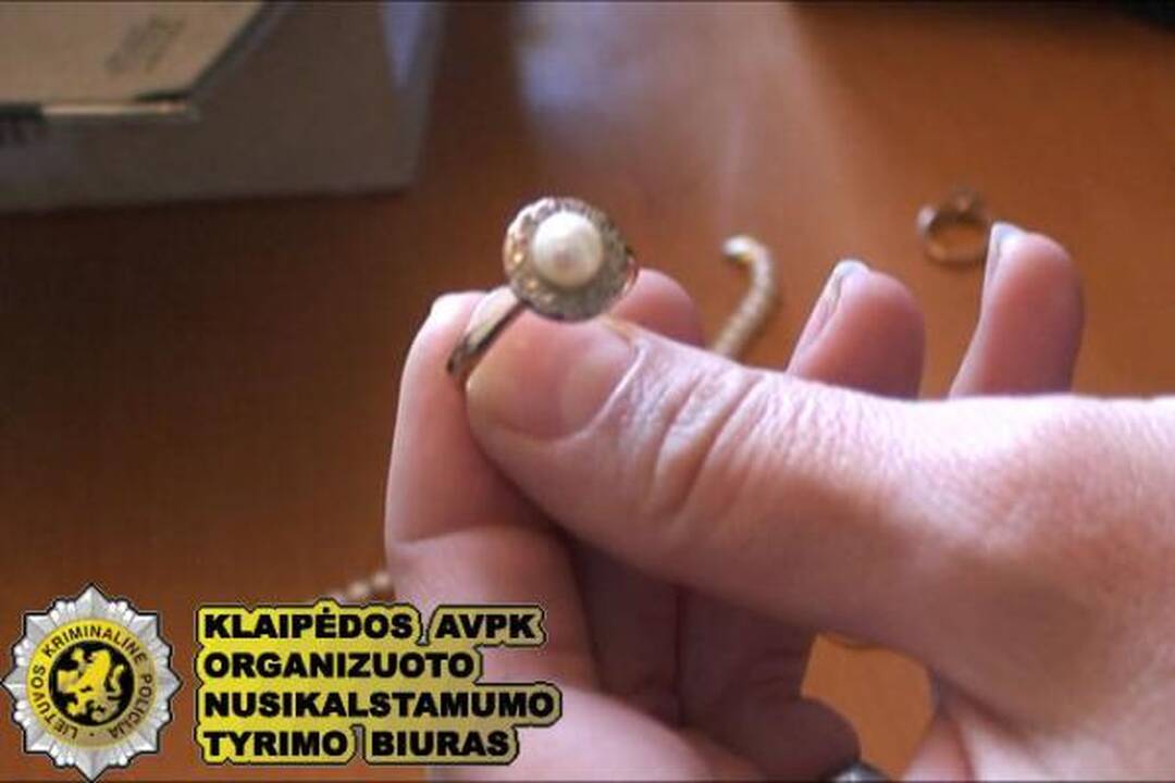 Klaipėdoje išaiškinta papuošalų vagių grupė
