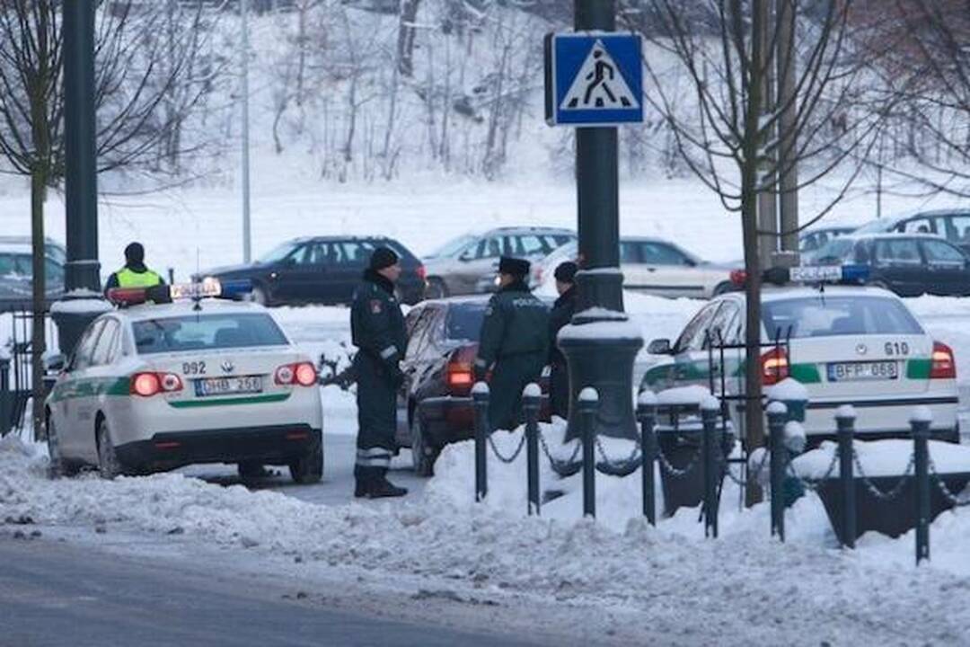 Protestas prieš automobilių mokestį – negausus ir padrikas