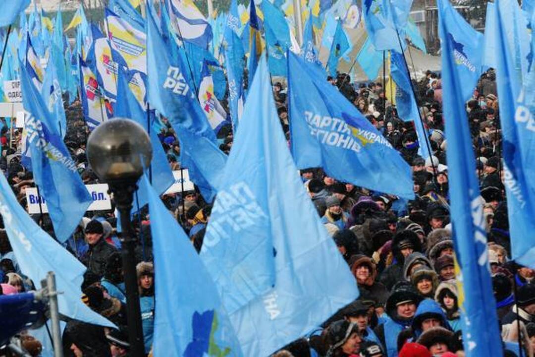 Rinkimai Ukrainoje: Kijevas nusidažė mėlynai (papildyta 15.57 val.)
