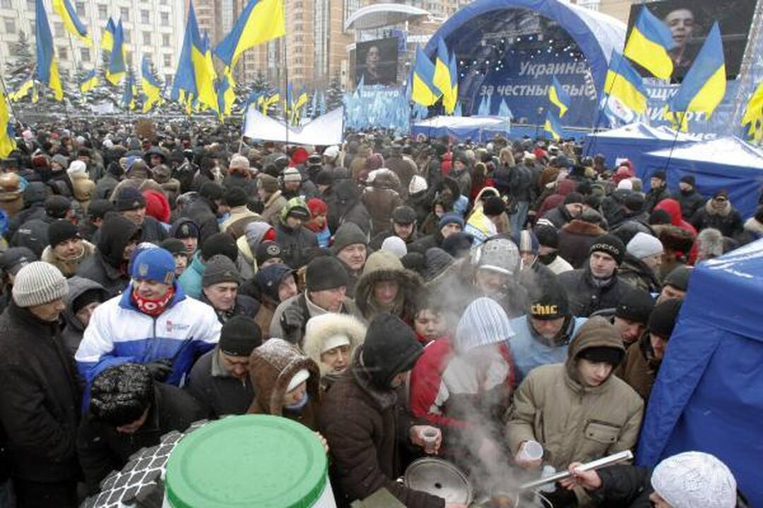 Rinkimai Ukrainoje: Kijevas nusidažė mėlynai (papildyta 15.57 val.)