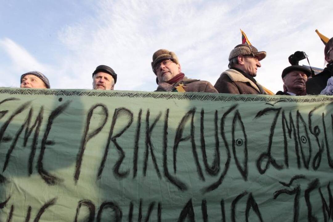 Uždraustoje eisenoje Vilniuje - tūkstančiai nacionalistų