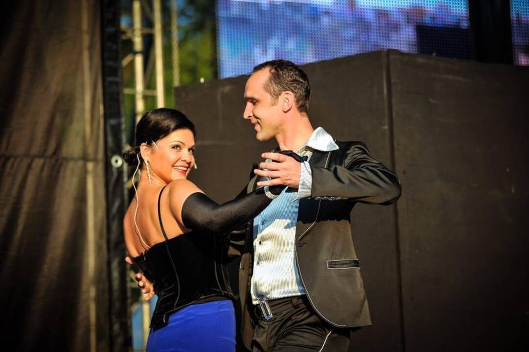 „Operetę Kauno pilyje“ lydėjo saulės ir gerbėjų šiluma