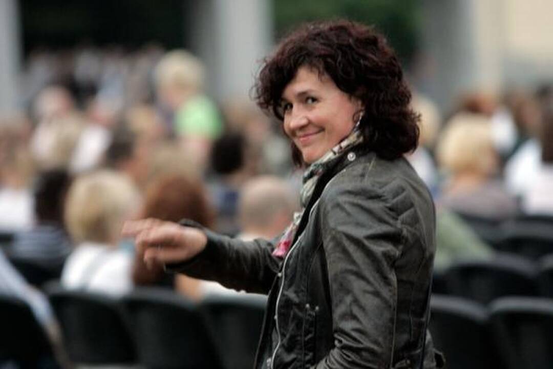 R.Stewarto koncertą lydėjo žaibai