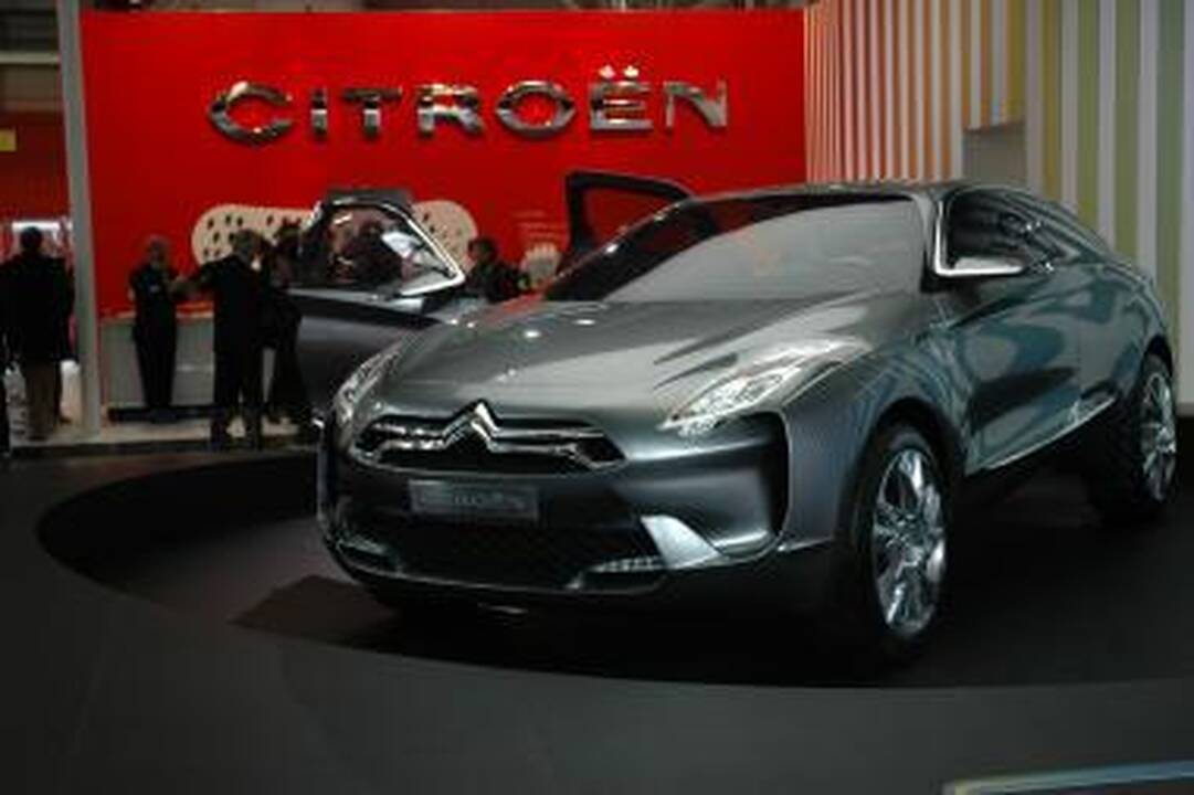 „Citroen“ veržiasi į premium klasę