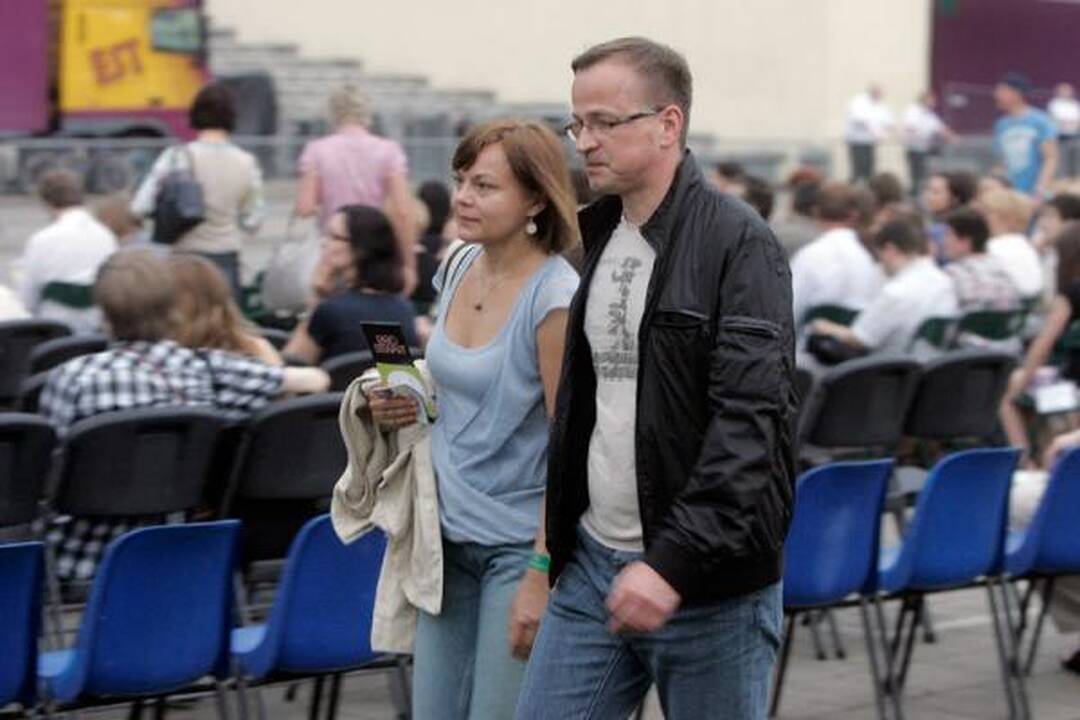 R.Stewarto koncertą lydėjo žaibai