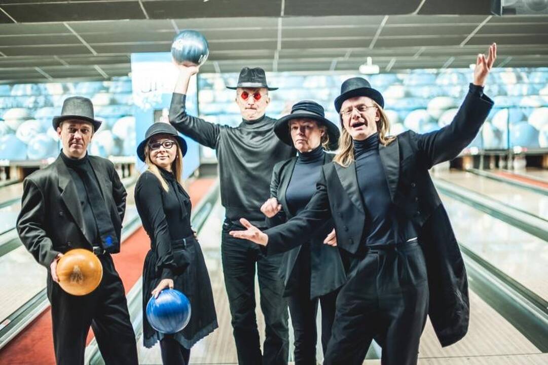 Kauno teatralų boulingo turnyre triumfavo Mažasis teatras