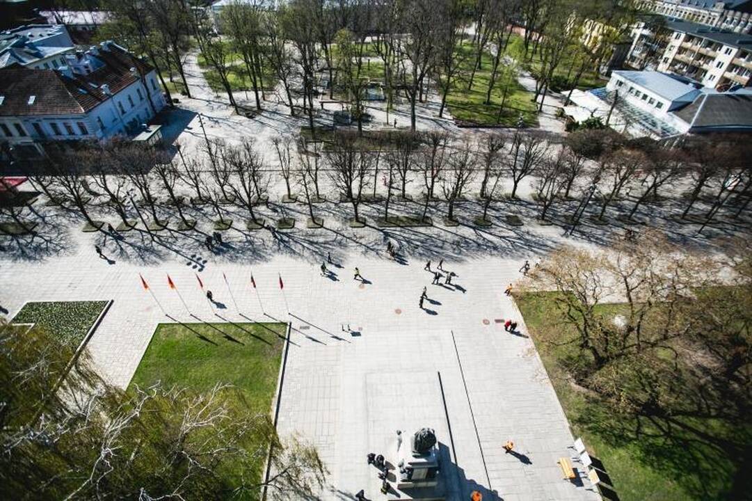 Šilainių tragedijos pamokos: ugniagesiai išbandė naują oro pagalvę