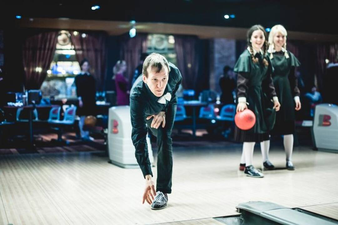 Kauno teatralų boulingo turnyre triumfavo Mažasis teatras