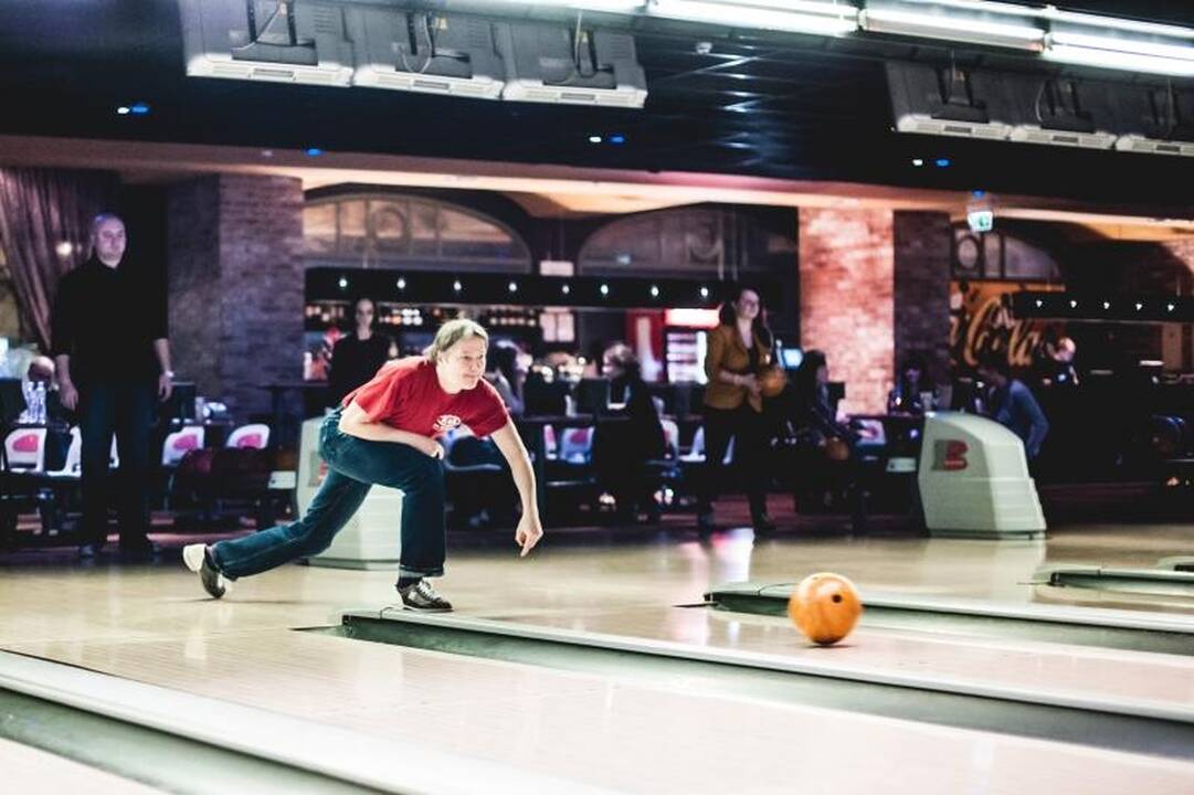 Kauno teatralų boulingo turnyre triumfavo Mažasis teatras