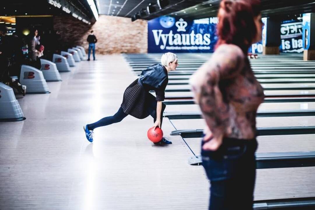 Kauno teatralų boulingo turnyre triumfavo Mažasis teatras