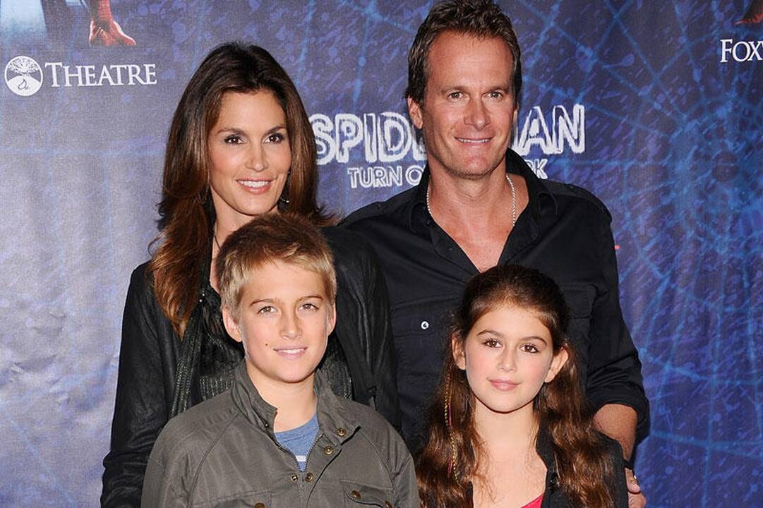 Dešimtmetė Cindy Crawford duktė debiutavo kaip modelis (foto)