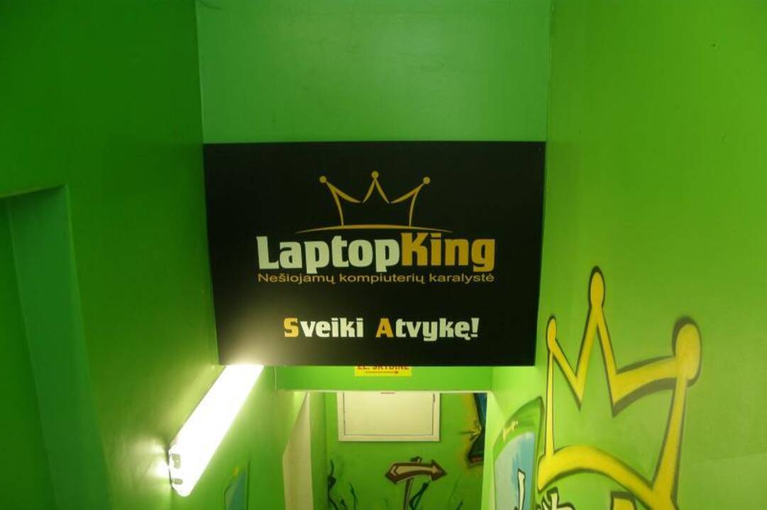 Vilniuje įžūliai apšvarinta kompiuterių parduotuvė