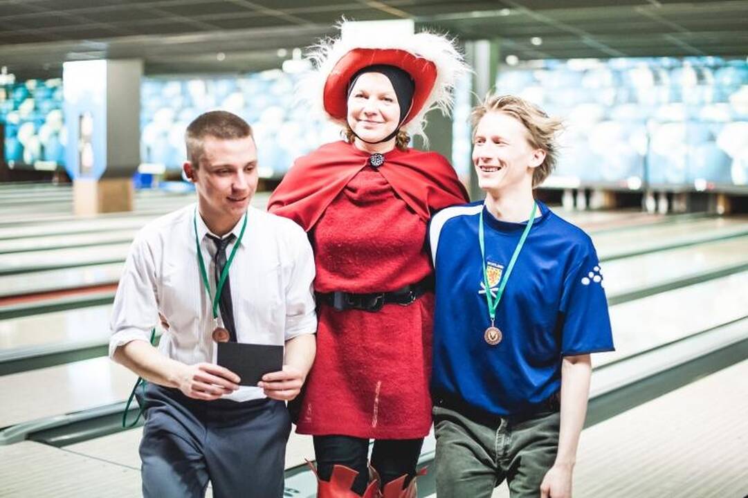 Kauno teatralų boulingo turnyre triumfavo Mažasis teatras