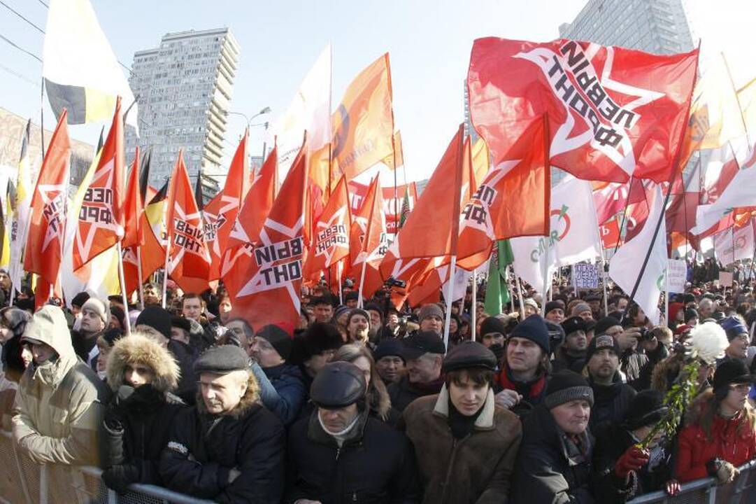 Mitinge prieš V.Putino valdymą dalyvauja tūkstančiai žmonių