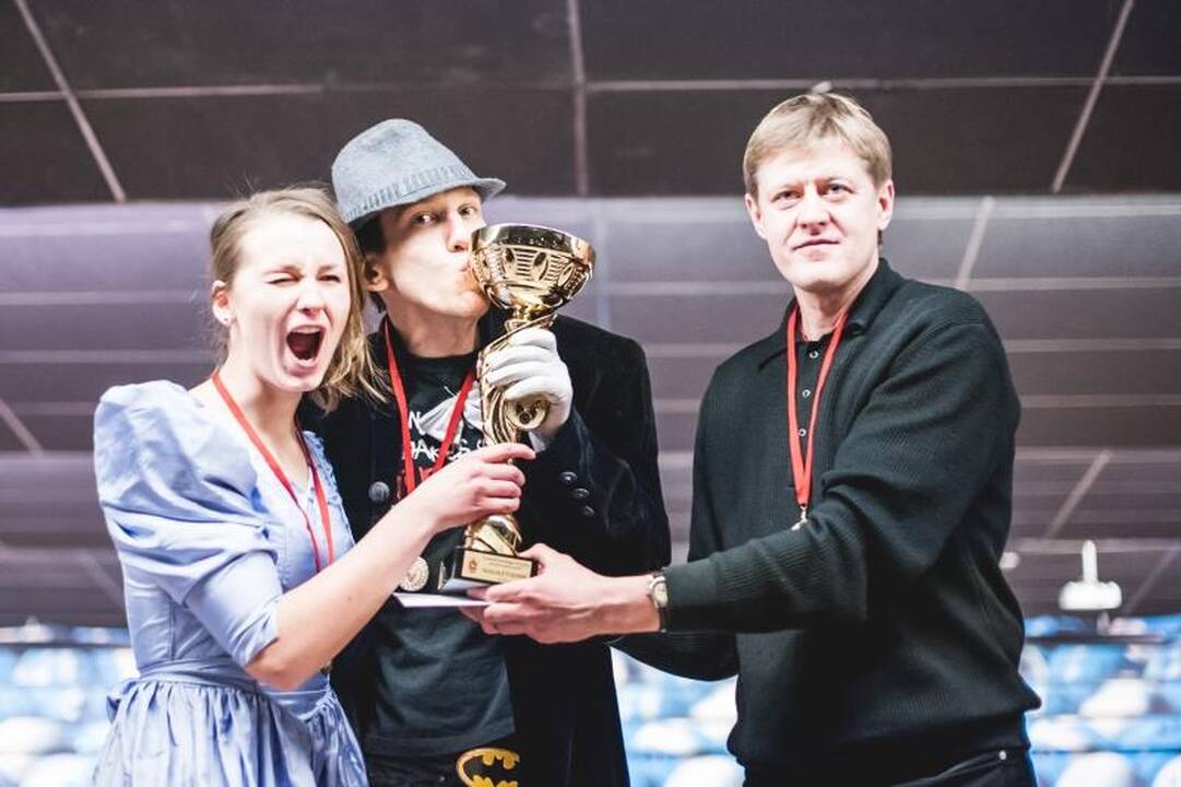 Kauno teatralų boulingo turnyre triumfavo Mažasis teatras