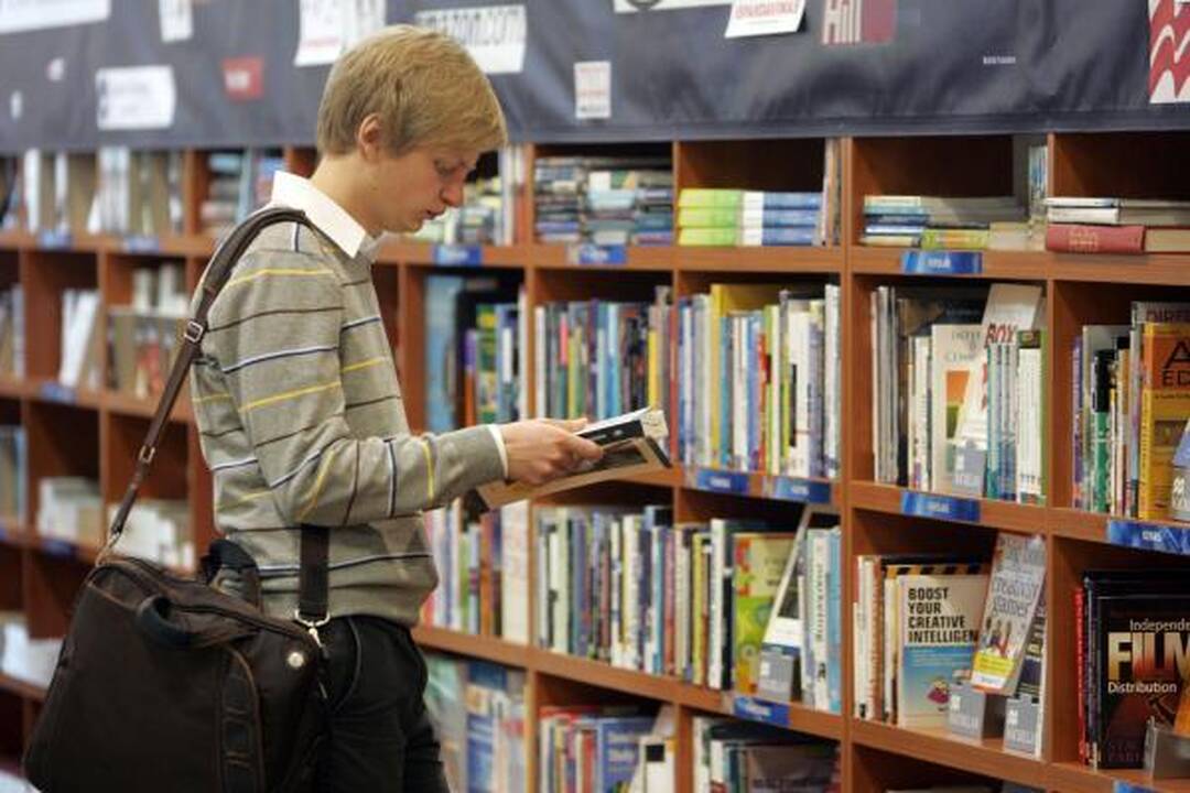 Almanachas „Poezijos pavasaris 2011“ – tikroji poezijos istorija