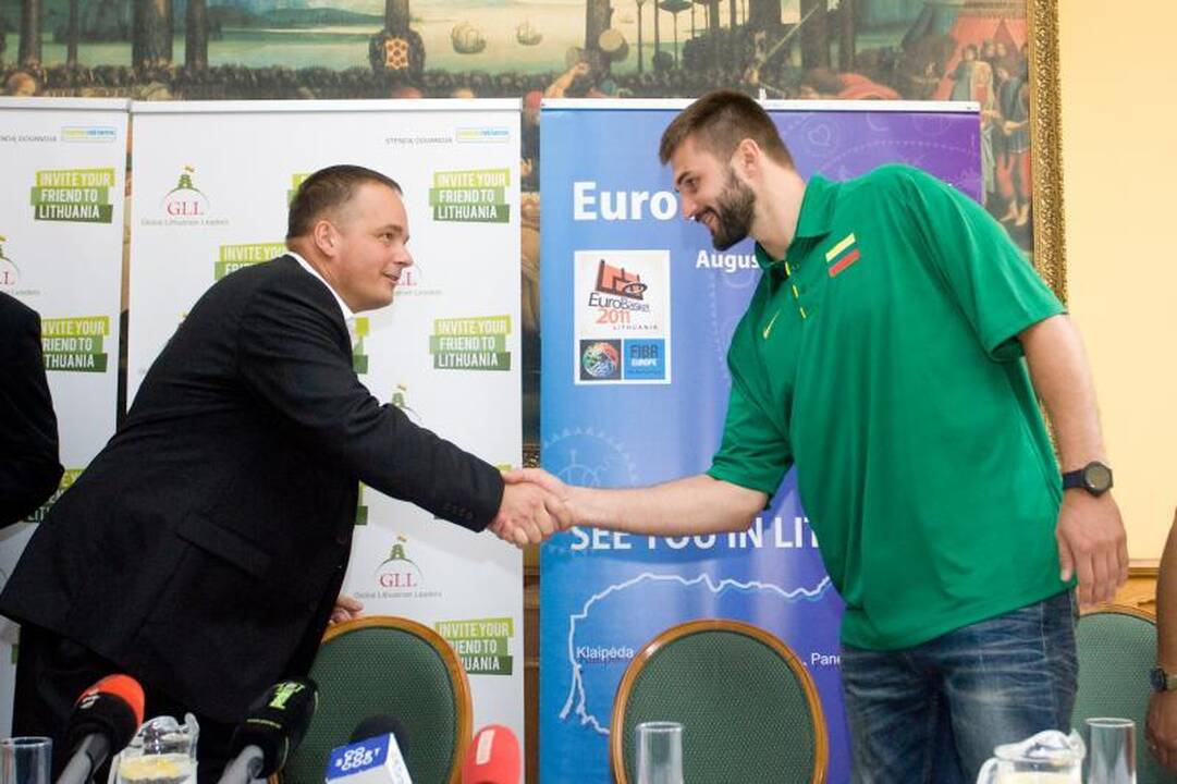 Turistai į Lietuvą bus kviečiami perduodant žinią iš lūpų į lūpas