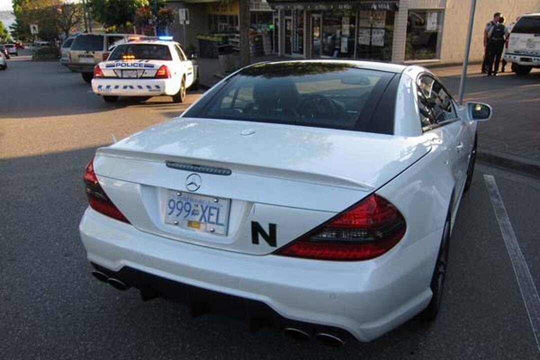 Gatvės lenktynės Vankuveryje: „supakuota“ automobilių už 5 mln. Lt