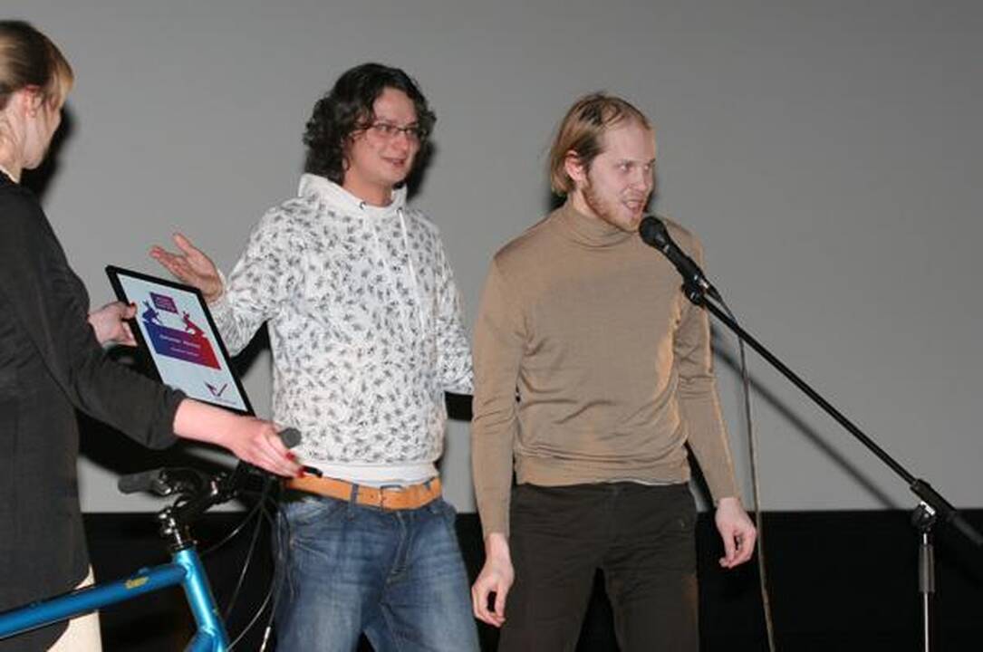 Apdovanoti „Pravda 1 minutė“ filmų kūrėjai