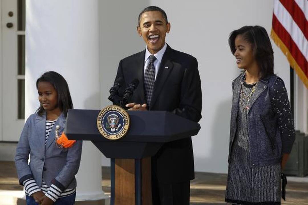 B.Obama prieš Padėkos dieną suteikė malonę dviem kalakutams