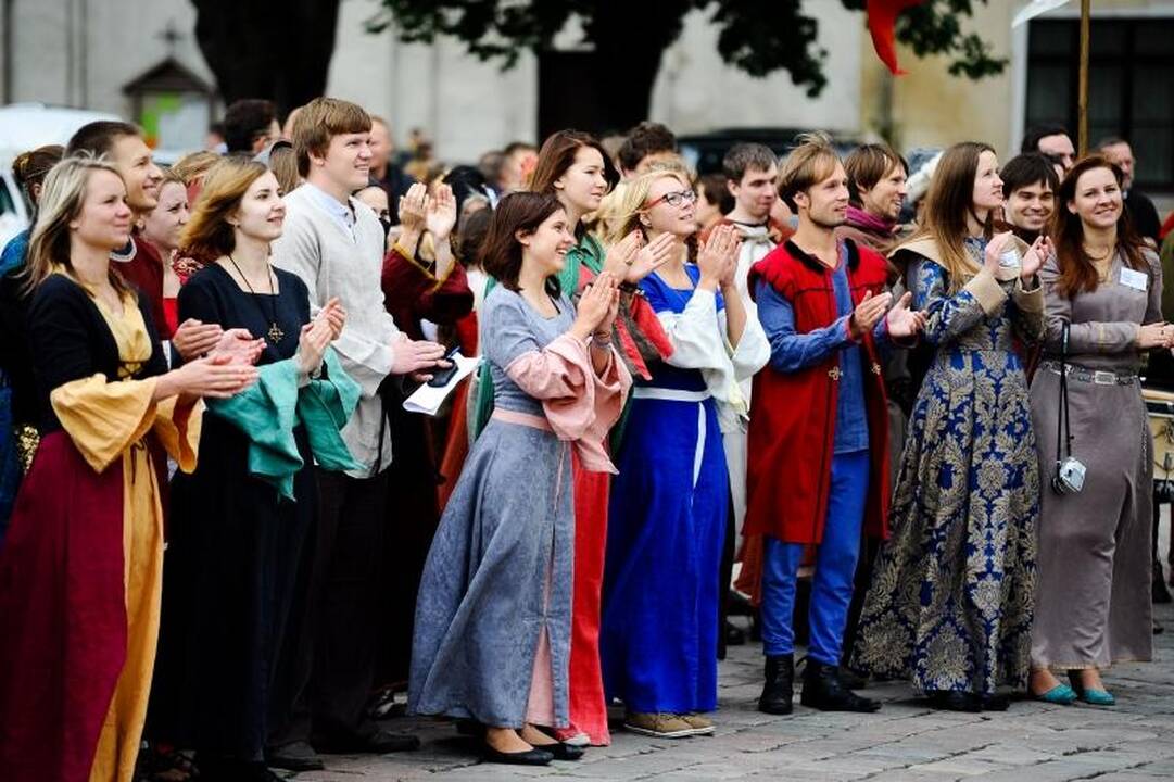 Kaune  vėl   karaliauja   Hanzos  šventė