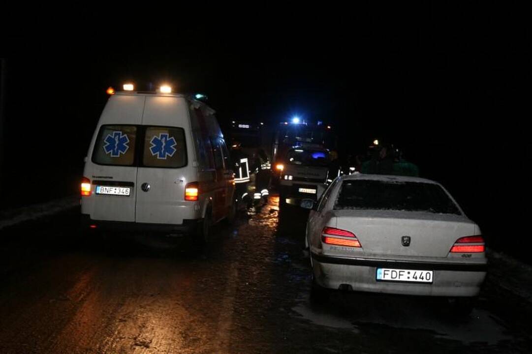 Vilniaus rajone avariją sukėlė teisės vairuoti neturėjęs jaunuolis