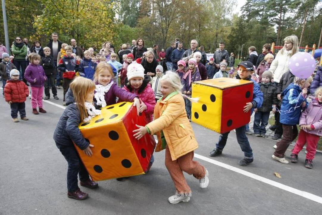 Parke šurmuliavo klaipėdiečių šeimų šventė