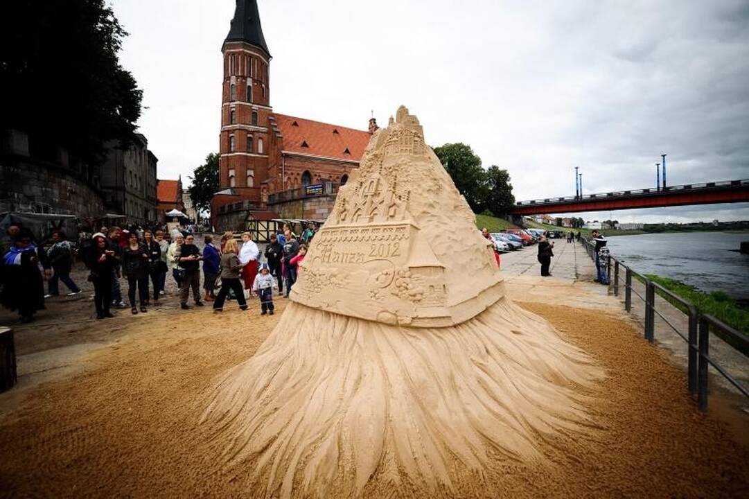 Kaune  vėl   karaliauja   Hanzos  šventė