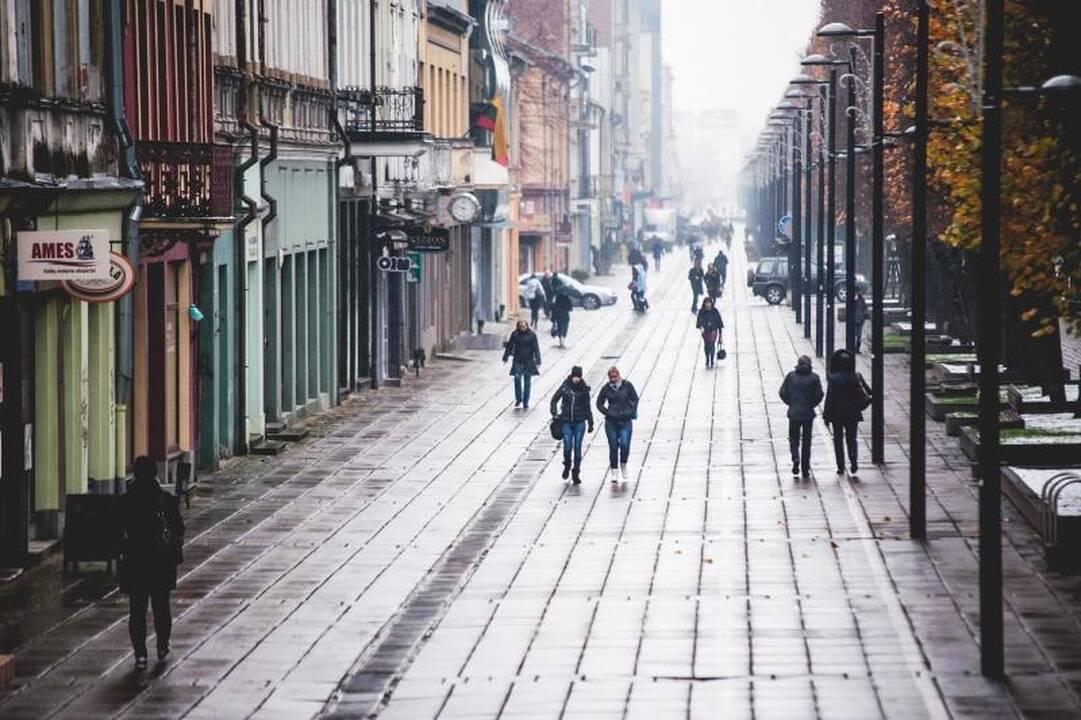 Butano karalius vedė nekilmingą pavaldinę 