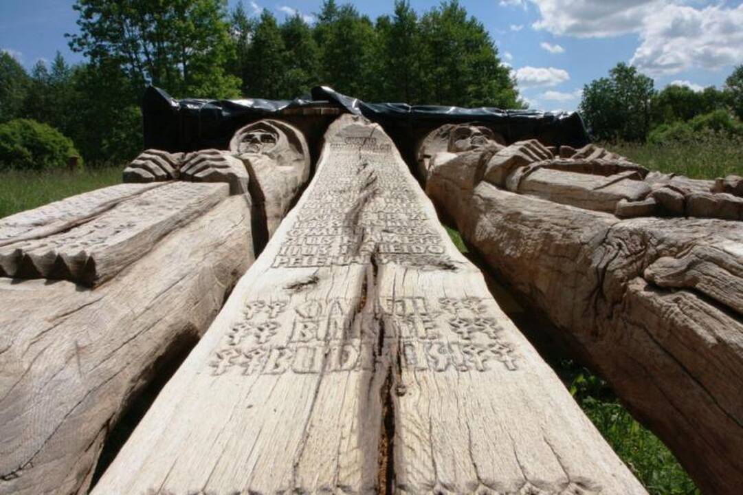 Restauruojamas Ablingos tragediją įamžinęs skulptūrų memorialas