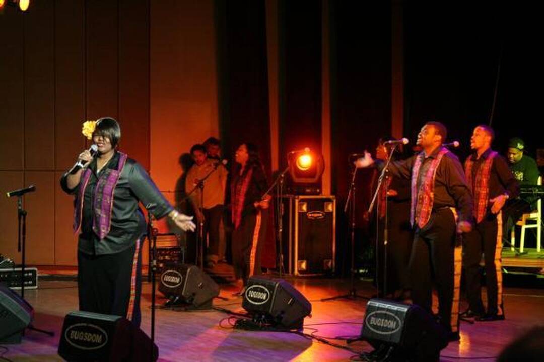 Gospelo muzika liesis VDU salėje