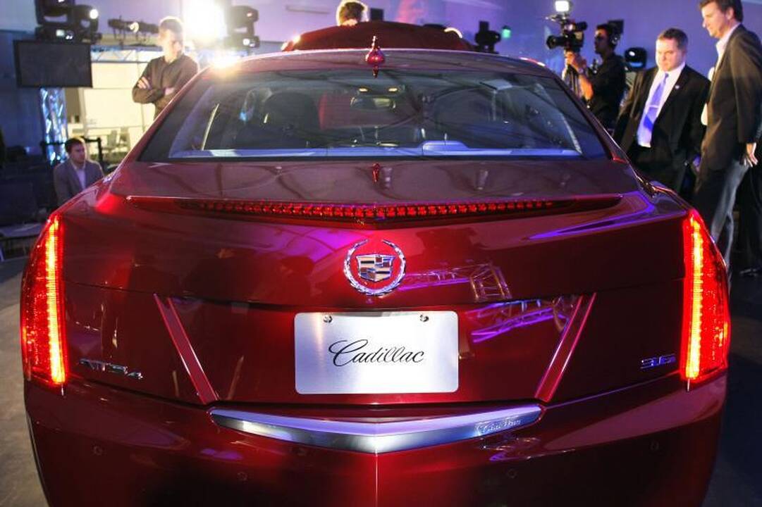 Detroito automobilių paroda: prabanga dvelkiantis naujasis „Cadillac“