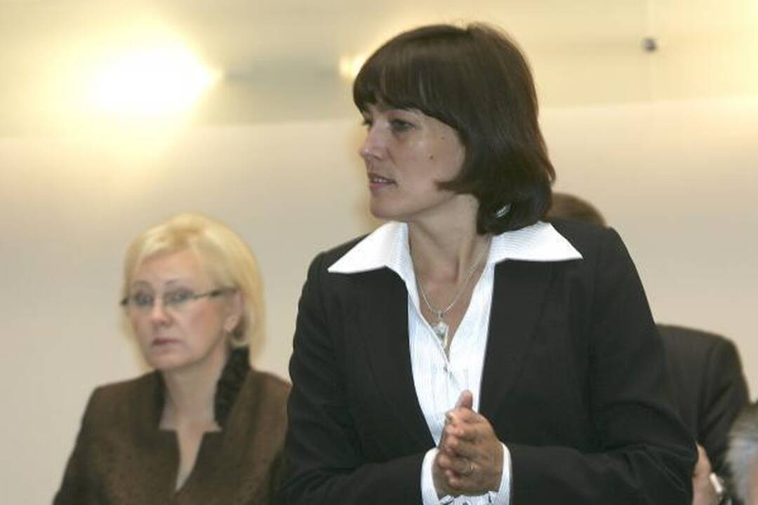 E.Gudišauskienė - naujoji savivaldybės administracijos vadovė (papildyta)