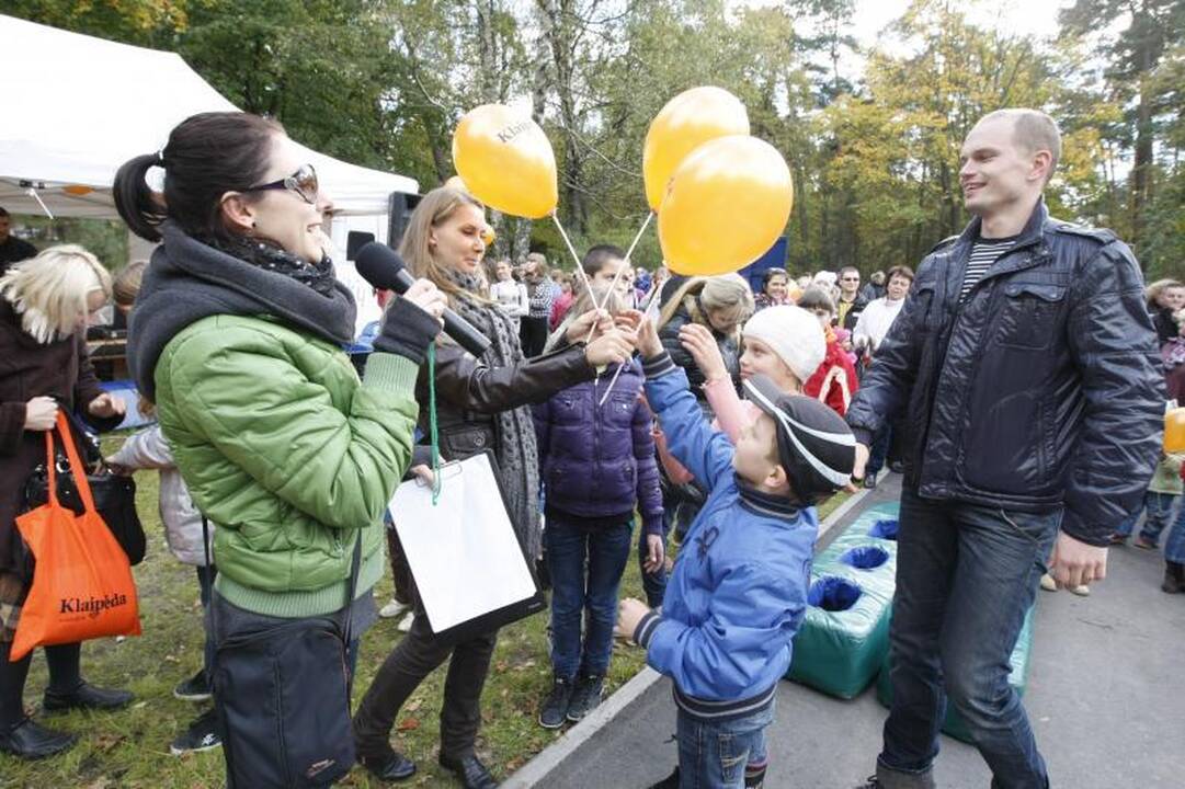 Parke šurmuliavo klaipėdiečių šeimų šventė