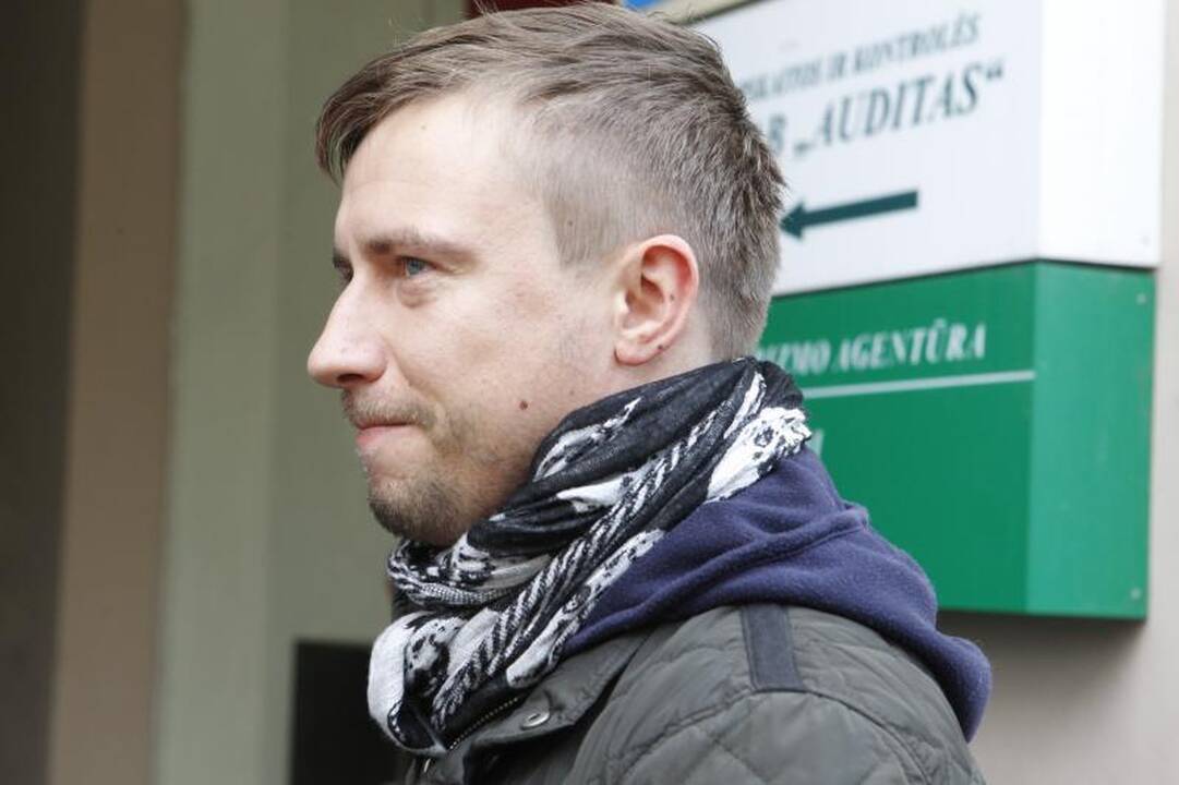 Lietuva atsisveikina su V. Šapranausku (papildyta)