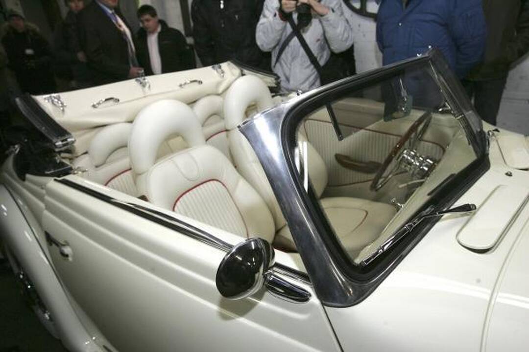 J.Urbaitis pristatė 12 metų kurtą unikalų BMW