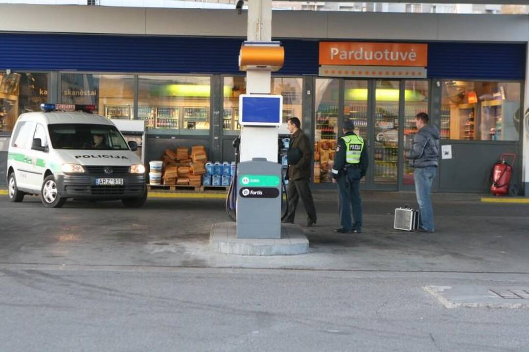 Pagrasinta susprogdinti „Statoil“ degalinę Fabijoniškėse