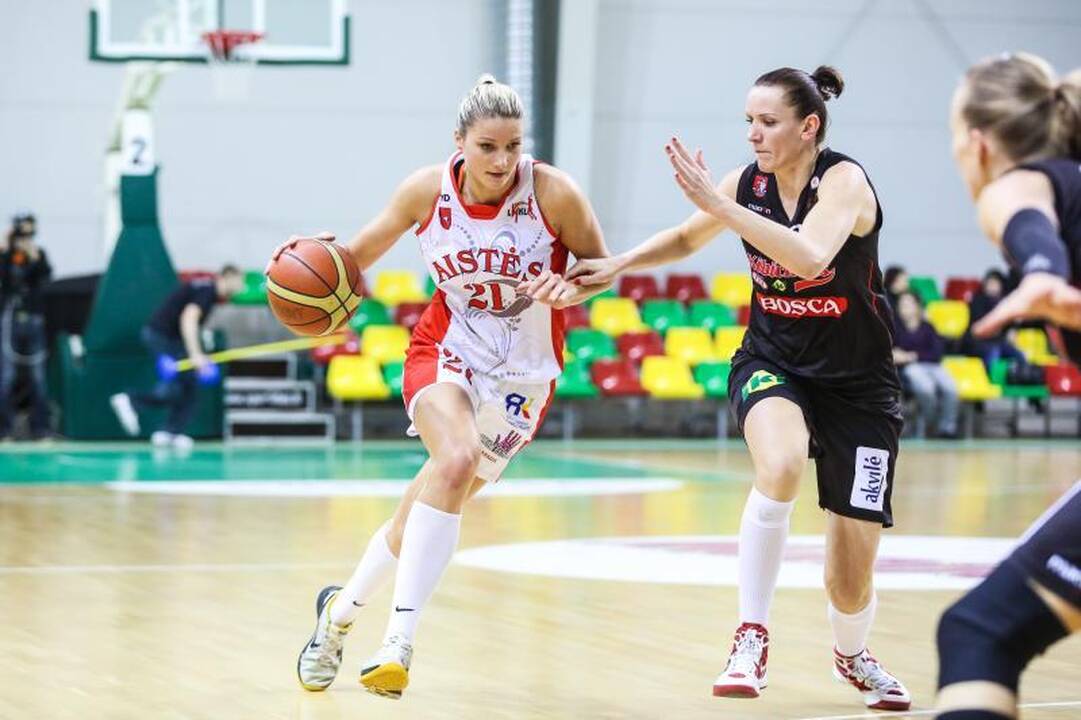 Vilniaus klubas lengvai žengė į Lietuvos moterų krepšinio lygos finalą