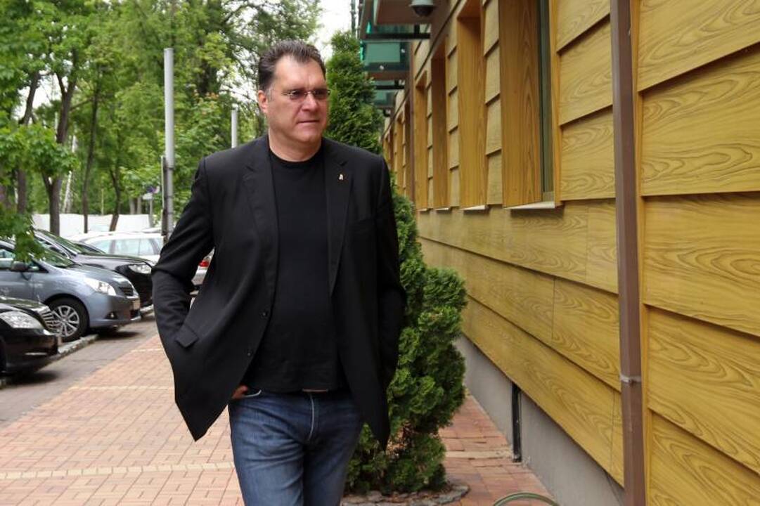 Pirmoje krepšinio rinktinės treniruotėje – optimistinės nuotaikos