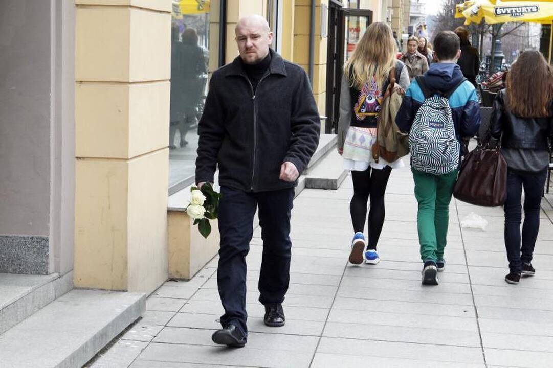 Lietuva atsisveikina su V. Šapranausku (papildyta)