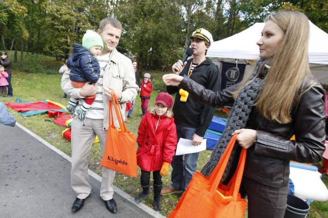 Parke šurmuliavo klaipėdiečių šeimų šventė