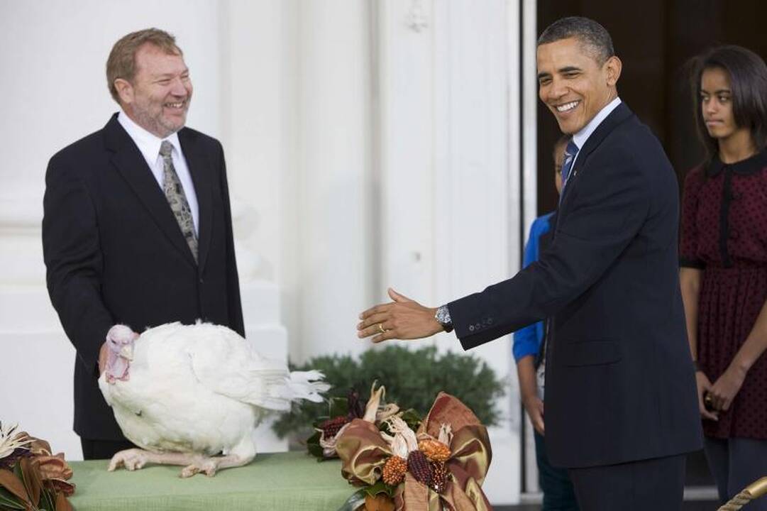B.Obama prieš suteikdamas malonę kalakutui įgėlė Kongresui