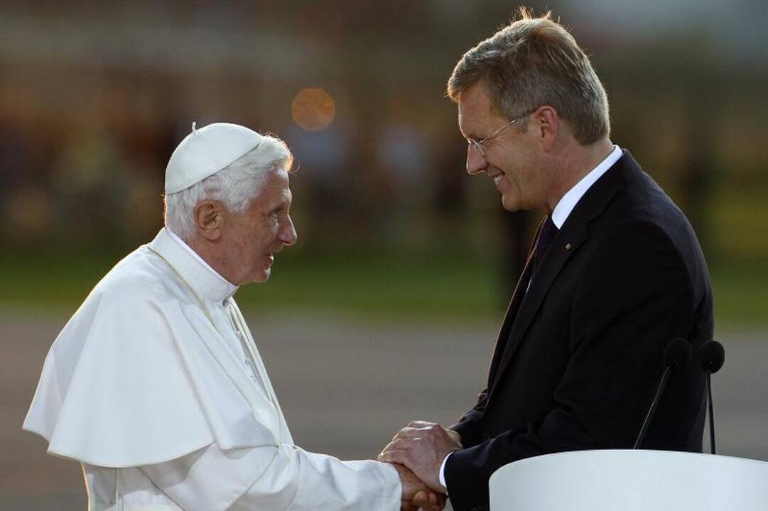 Ch.Wulffas - prezidentas, tapęs virtinės skandalų auka