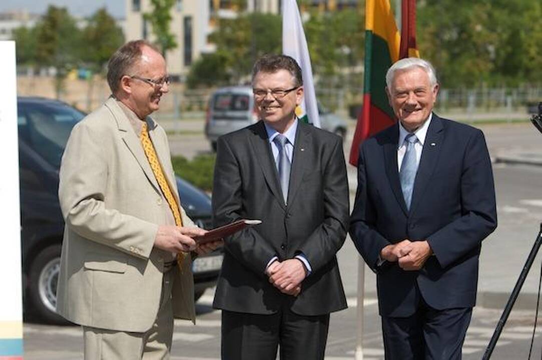 Vilniuje jau driekiasi Olimpiečių šlovės alėja