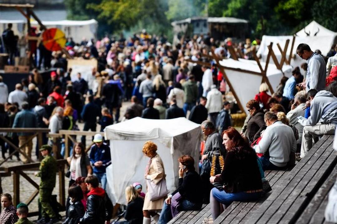 Kaune  vėl   karaliauja   Hanzos  šventė