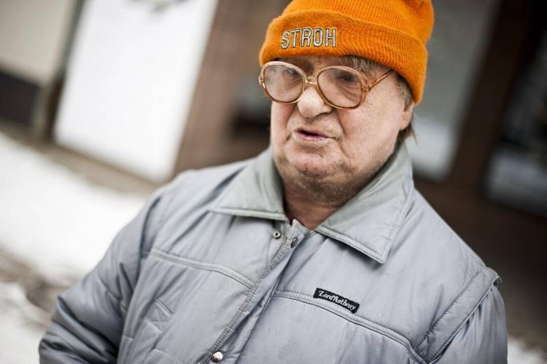 Būsimasis milijonierius elgetauja Laisvės alėjoje