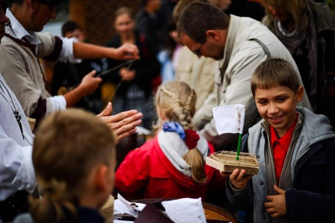 Kaune  vėl   karaliauja   Hanzos  šventė