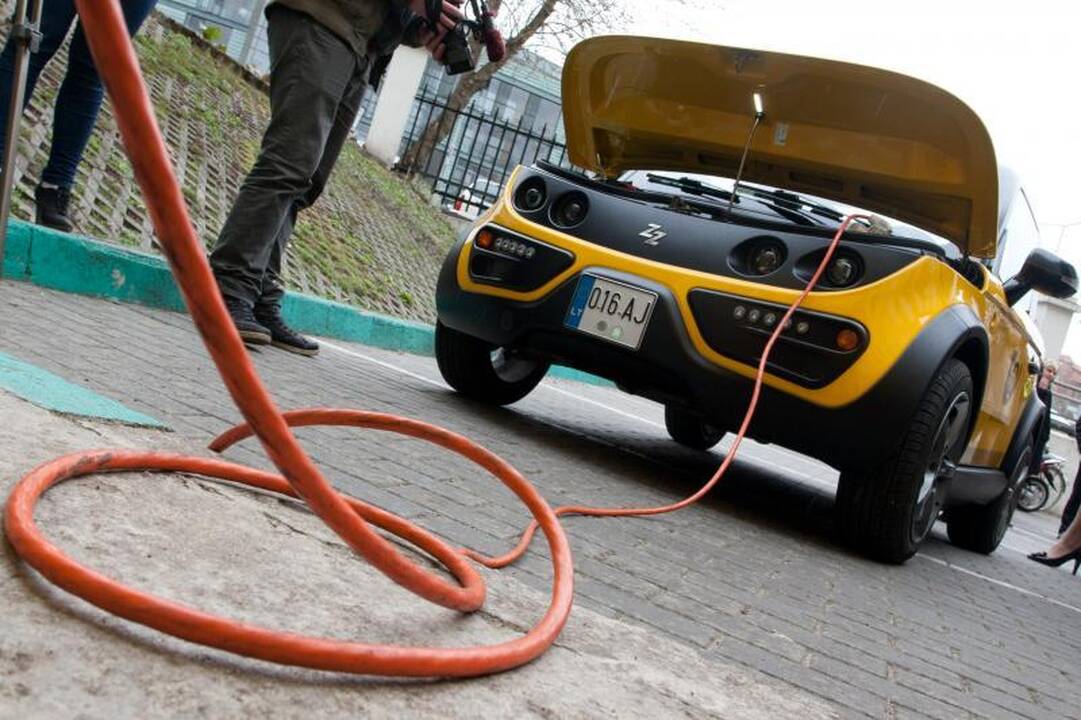 Elekromobilius įmonės naudoja ir savo įvaizdžiui gerinti