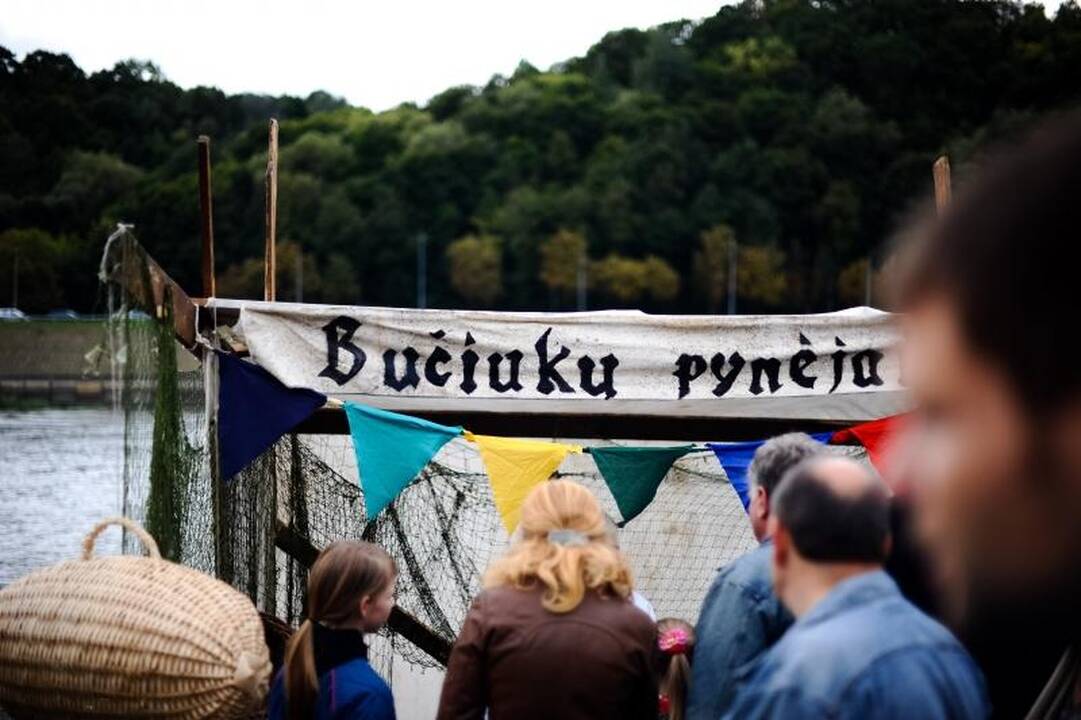 Kaune  vėl   karaliauja   Hanzos  šventė